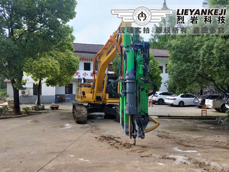 礦山怎么開采？巖石太堅硬烈?guī)r機載式劈裂器助力提升產(chǎn)量